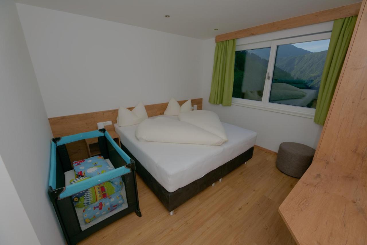 Mounira Ladis Apartment Exterior photo